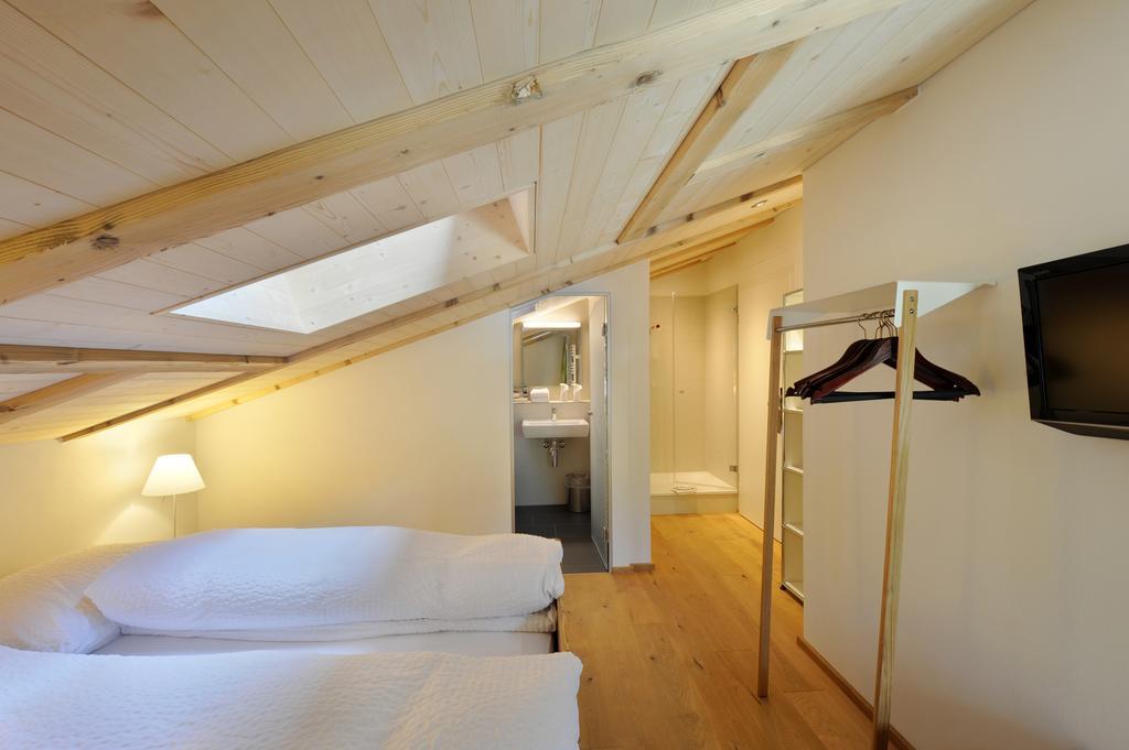Hotel-Restaurant Zum Gade Lenk Exteriör bild