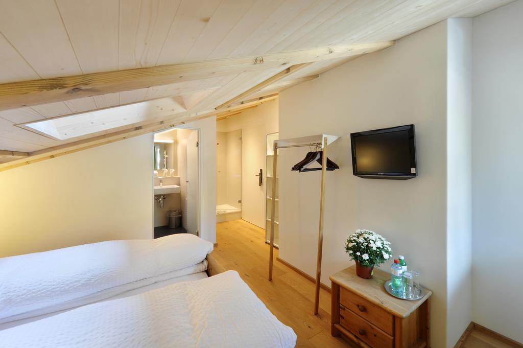 Hotel-Restaurant Zum Gade Lenk Exteriör bild