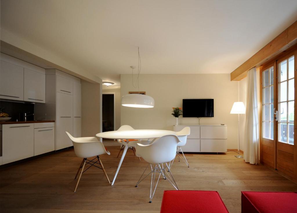 Hotel-Restaurant Zum Gade Lenk Exteriör bild
